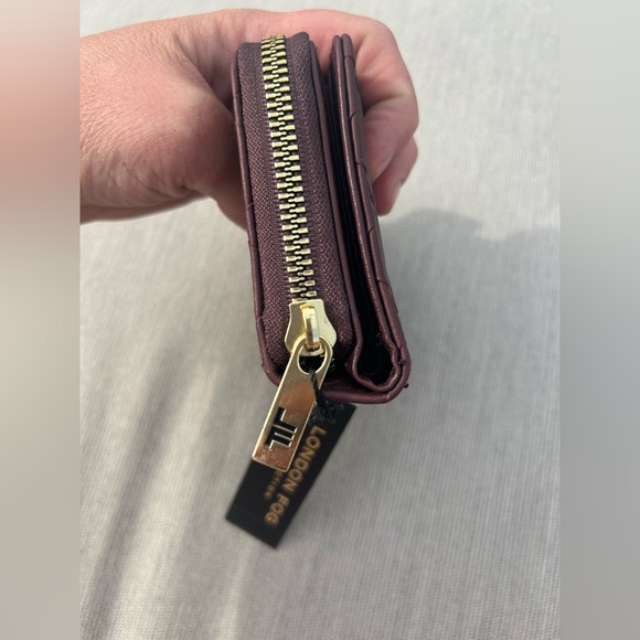 London Fog Women Fleur Woven French Wallet NWT - Picture 4 of 14